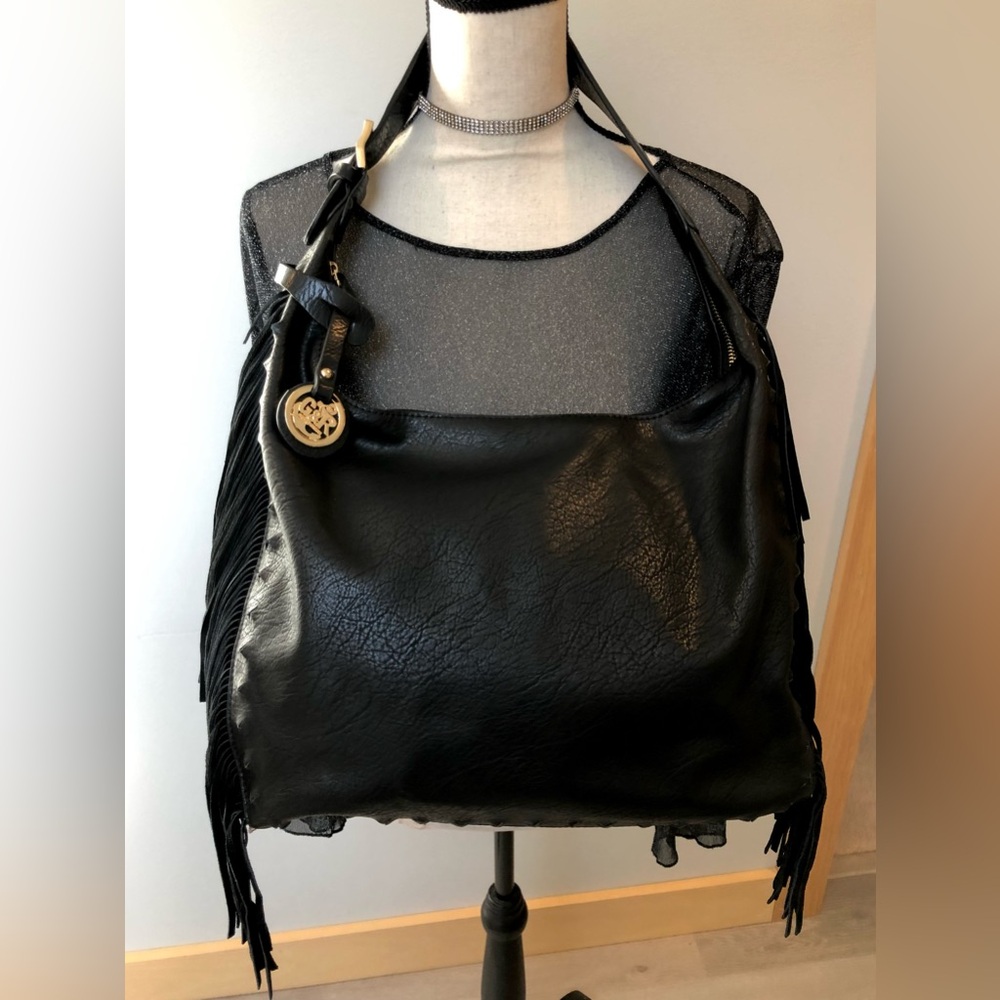 Giovani & Rocci Black Fringed Shoulder Bag